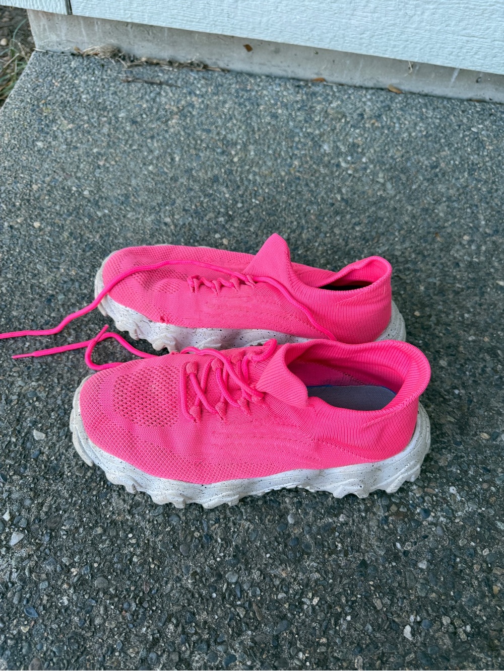 Nurse Mates Women's Bright Pink Knit Slip-On Lace-Up Sneakers